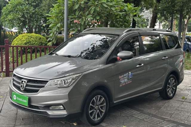 Used Baojun 730 2021 1.5L Manual Fashion Version 7 Seats