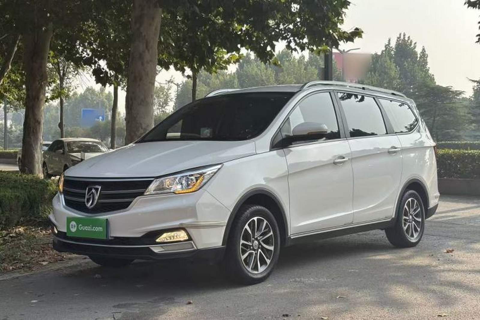 Фото Baojun с площадки