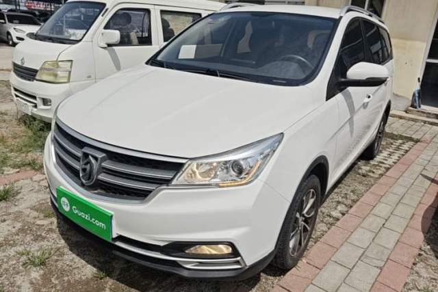 Used Baojun 730 2021 1.5L Manual Fashion Version 7 Seats