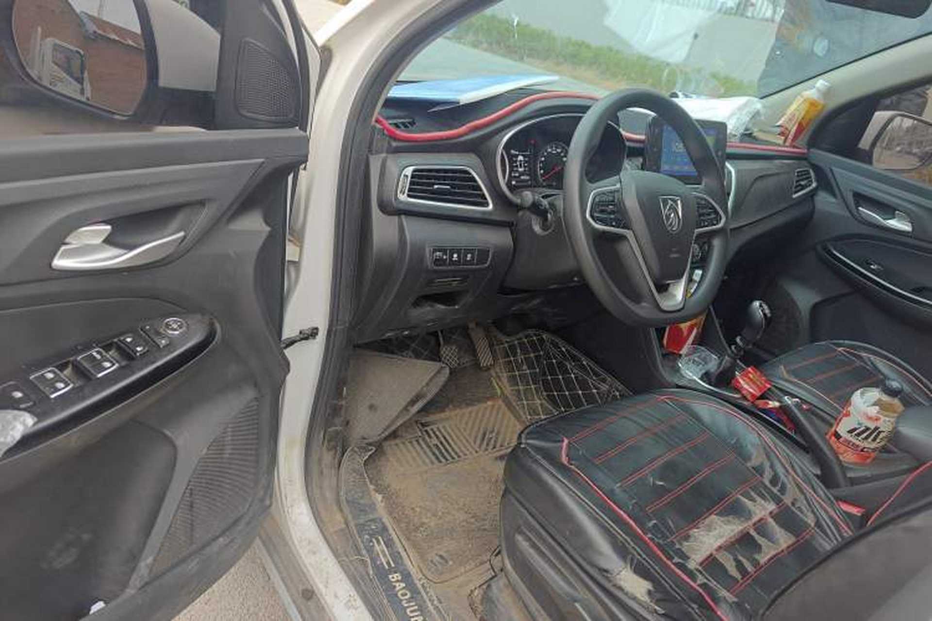 Used Baojun 730 2021 1.5L Manual Fashion Version 7 Seats Driver Seat
