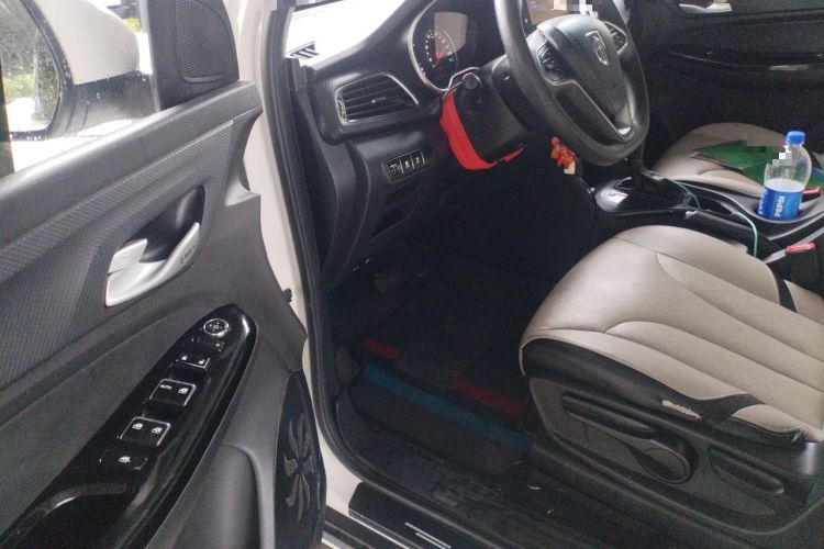 Used Baojun 730 2021 1.5T CVT Fashion Version 7 Seats Driver Seat