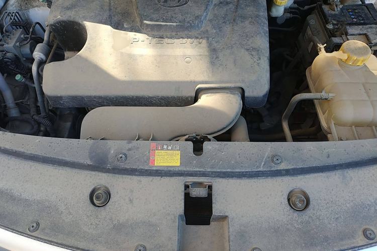 Used Baojun 730 2021 1.5L Manual Fashion Version 7 Seats Engine Bay