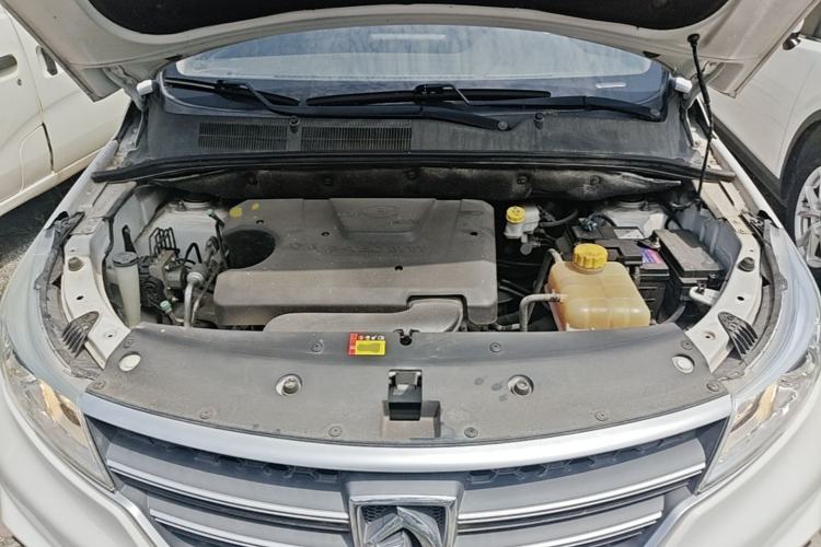 Used Baojun 730 2021 1.5L Manual Fashion Version 7 Seats Engine Bay