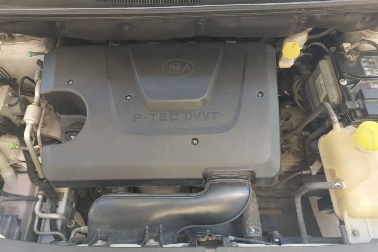 Used Baojun 730 2021 1.5L Manual Fashion Version 7 Seats Engine Bay