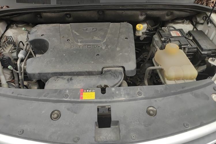 Used Baojun 730 2021 1.5L Manual Fashion Version 7 Seats Engine Bay