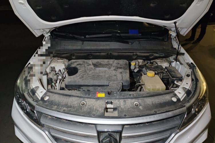 Used Baojun 730 2021 1.5L Manual Fashion Version 7 Seats Engine Bay