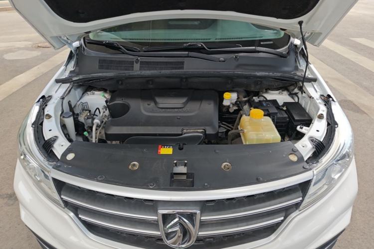 Used Baojun 730 2021 1.5L Manual Fashion Version 7 Seats Engine Bay
