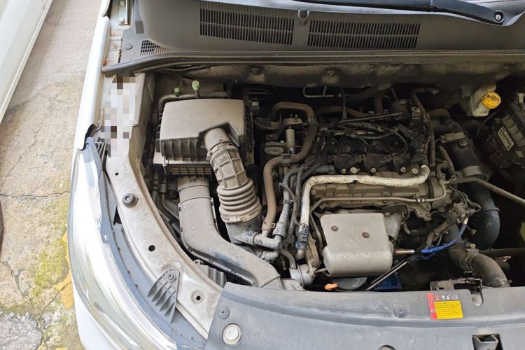 Used Baojun 730 2021 1.5T CVT Fashion Version 7 Seats Engine Bay Right