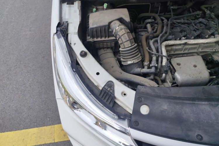 Used Baojun 730 2021 1.5T CVT Fashion Version 7 Seats Engine Bay Right