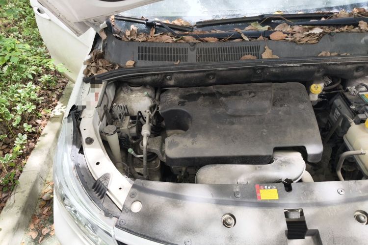 Used Baojun 730 2021 1.5L Manual Fashion Version 7 Seats Engine Bay Right