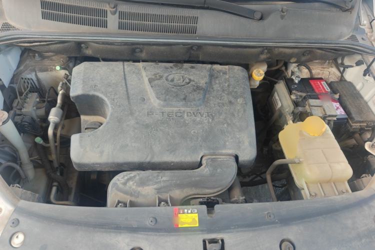 Used Baojun 730 2021 1.5L Manual Fashion Version 7 Seats Engine Bay