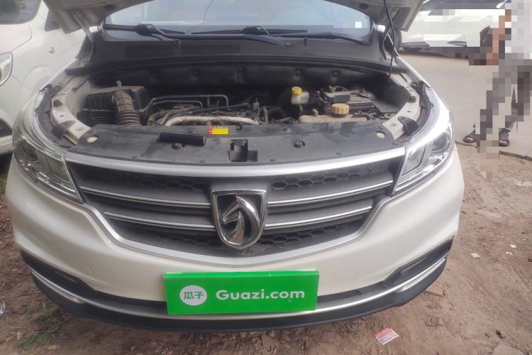 Used Baojun 730 2021 1.5T CVT Fashion Version 7 Seats Engine Bay