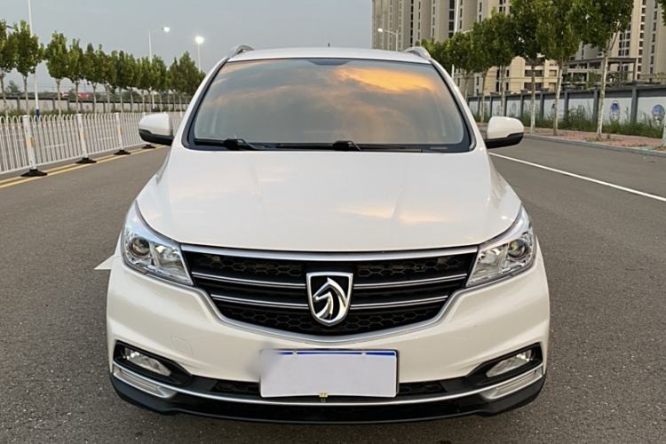 Used Baojun 730 2021 1.5L Manual Fashion Version 7 Seats Exterior 1
