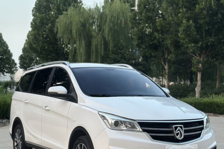 Used Baojun 730 2021 1.5T CVT Fashion Version 7 Seats Exterior 1