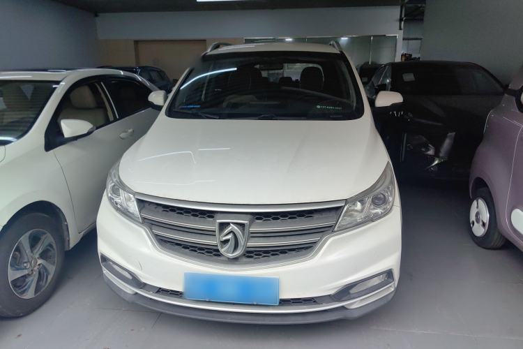 Used Baojun 730 2021 1.5L Manual Fashion Version 7 Seats Exterior 1