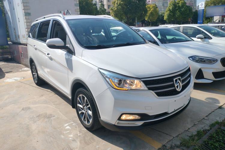 Used Baojun 730 2021 1.5T CVT Fashion Version 7 Seats Exterior 2