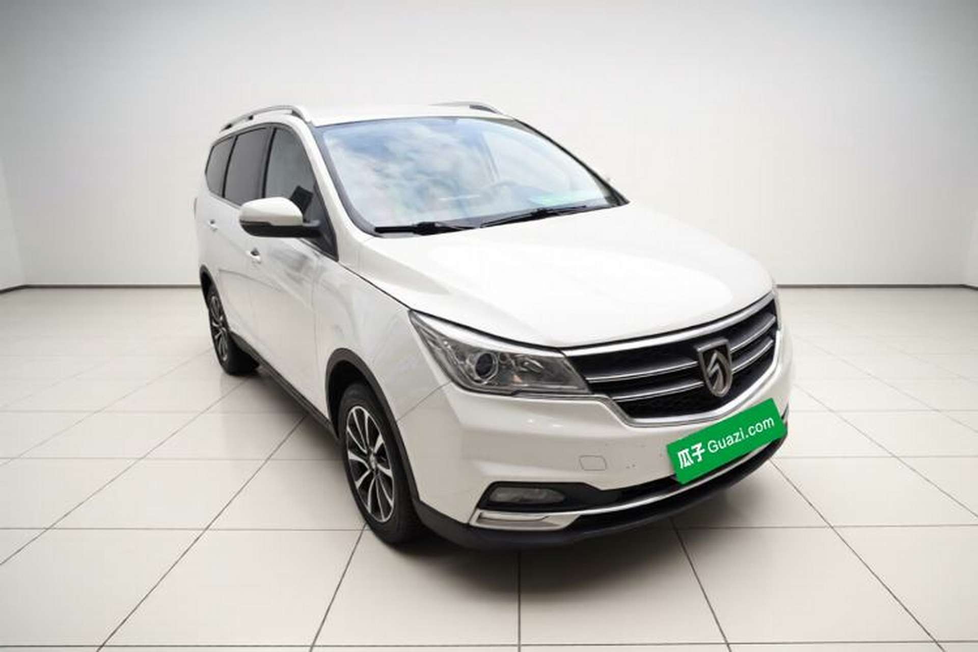 Used Baojun 730 2021 1.5L Manual Fashion Version 7 Seats Exterior 2