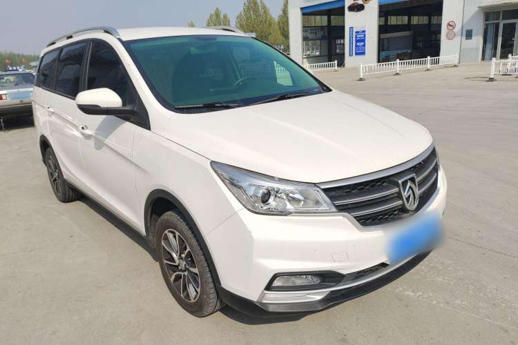 Used Baojun 730 2021 1.5T Manual Fashion Version 7 Seats Exterior 2