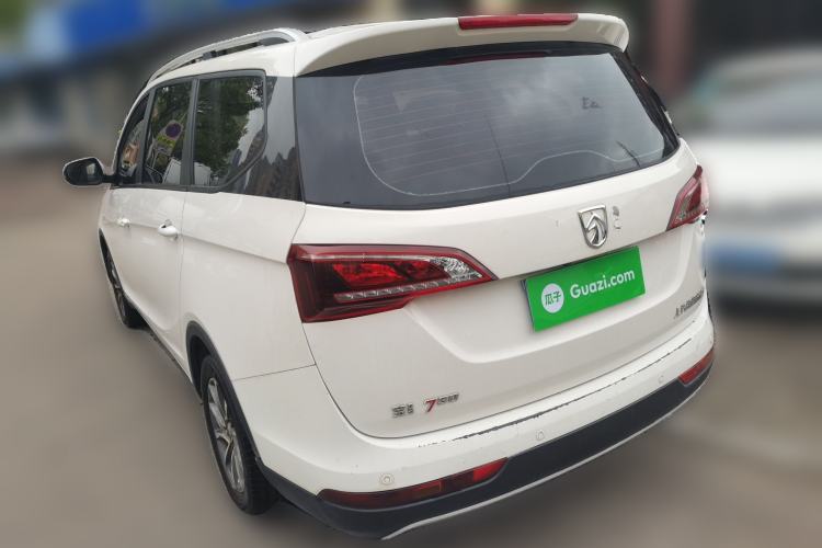 Used Baojun 730 2021 1.5L Manual Fashion Version 7 Seats Exterior 3