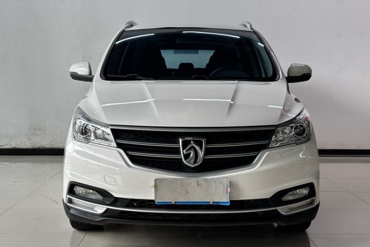 Used Baojun 730 2021 1.5L Manual Fashion Version 7 Seats Exterior 3