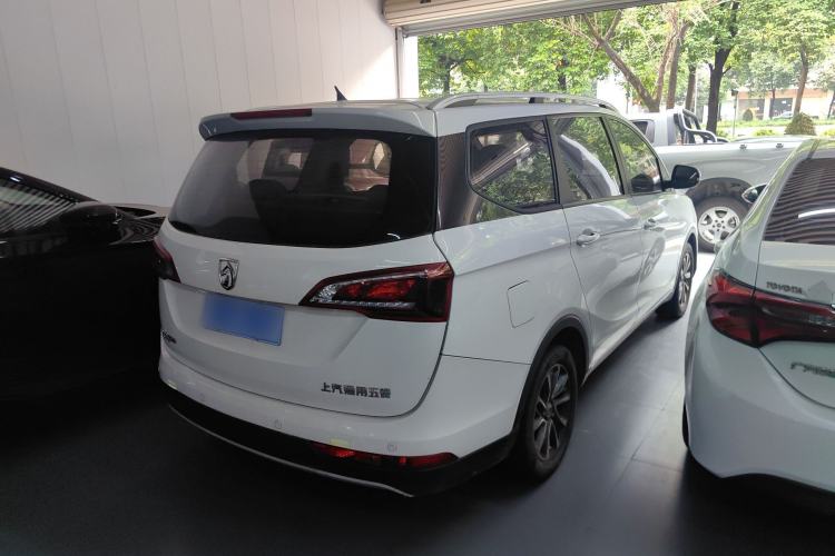 Used Baojun 730 2021 1.5L Manual Fashion Version 7 Seats Exterior 4