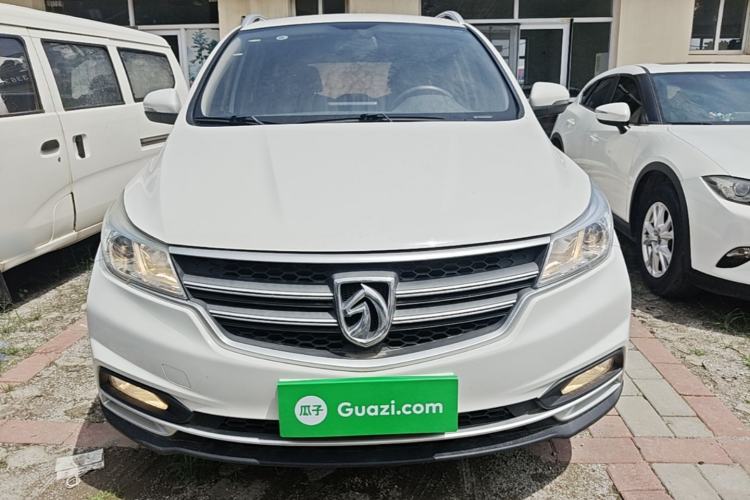 Used Baojun 730 2021 1.5L Manual Fashion Version 7 Seats Front