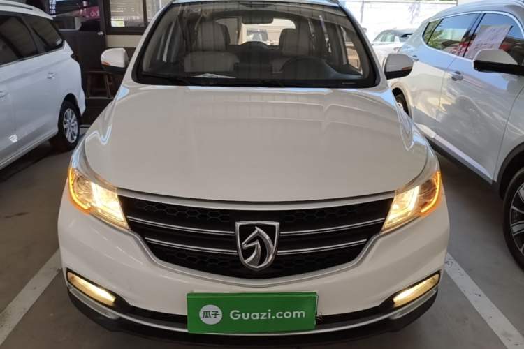 Used Baojun 730 2021 1.5T CVT Fashion Version 7 Seats Front