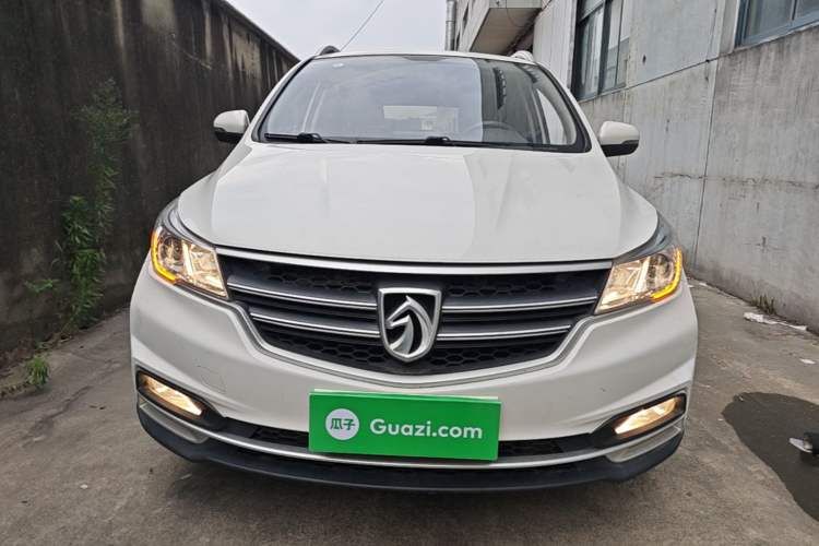 Used Baojun 730 2021 1.5T CVT Fashion Version 7 Seats Front