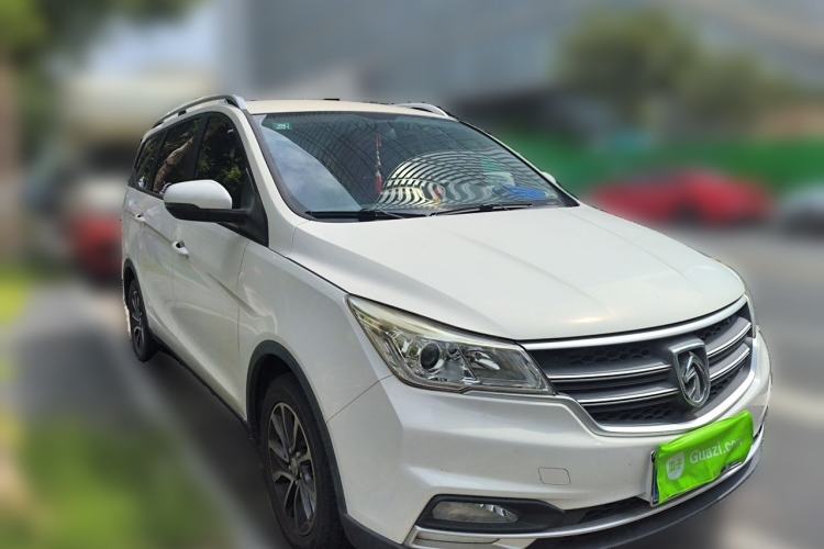 Used Baojun 730 2021 1.5L Manual Fashion Version 7 Seats Front Right 45 Deg