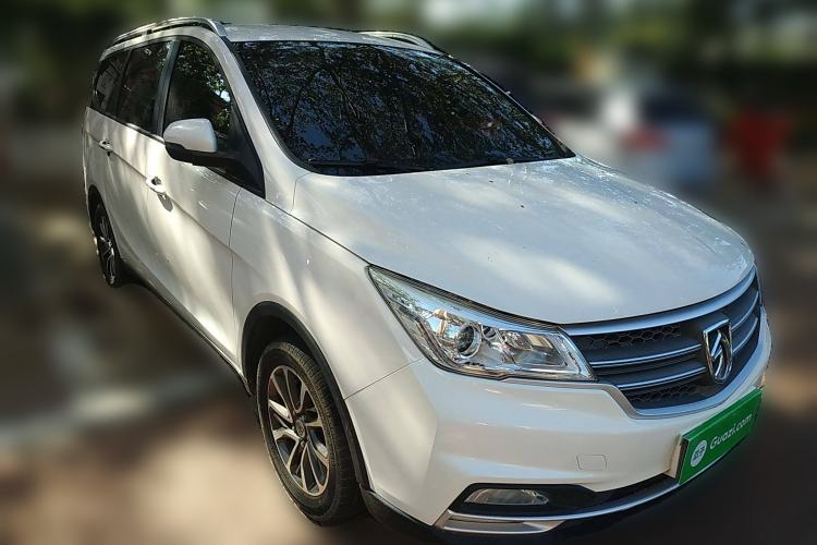 Used Baojun 730 2021 1.5L Manual Fashion Version 7 Seats Front Right 45 Deg