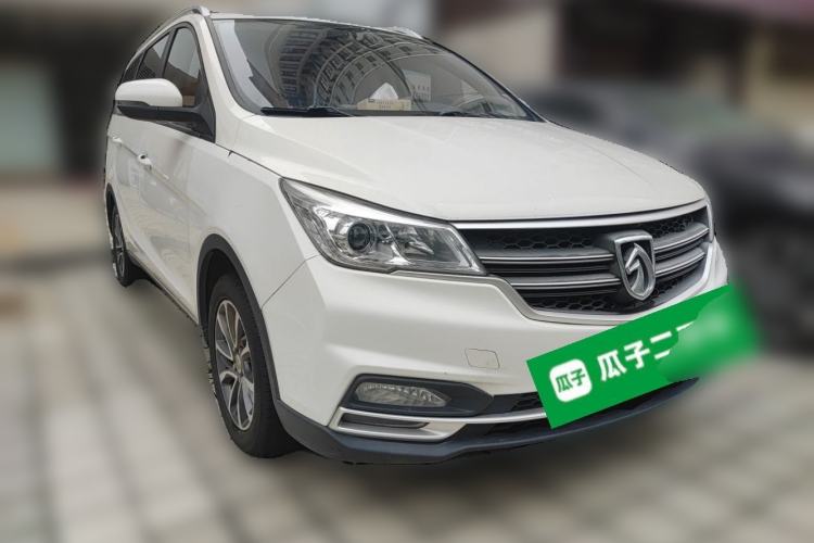 Used Baojun 730 2021 1.5L Manual Fashion Version 7 Seats Front Right 45 Deg