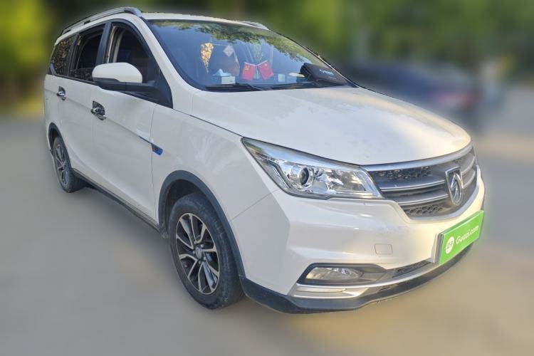 Used Baojun 730 2021 1.5L Manual Fashion Version 7 Seats Front Right 45 Deg