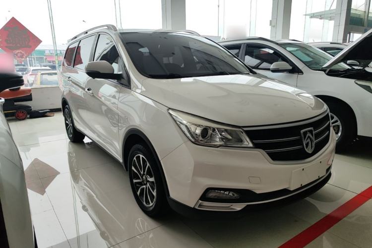 Used Baojun 730 2021 1.5L Manual Fashion Version 7 Seats Front Right 45 Deg