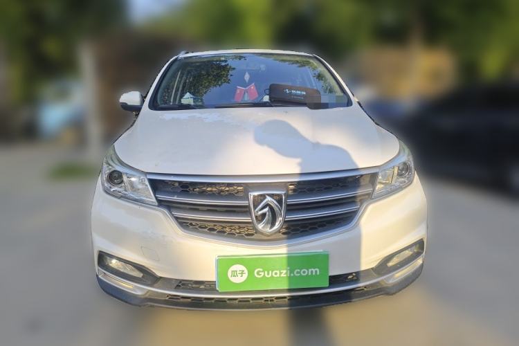 Used Baojun 730 2021 1.5L Manual Fashion Version 7 Seats Front