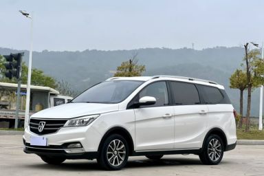 Used Baojun 730 2021 1.5L Manual Fashion Version 7 Seats