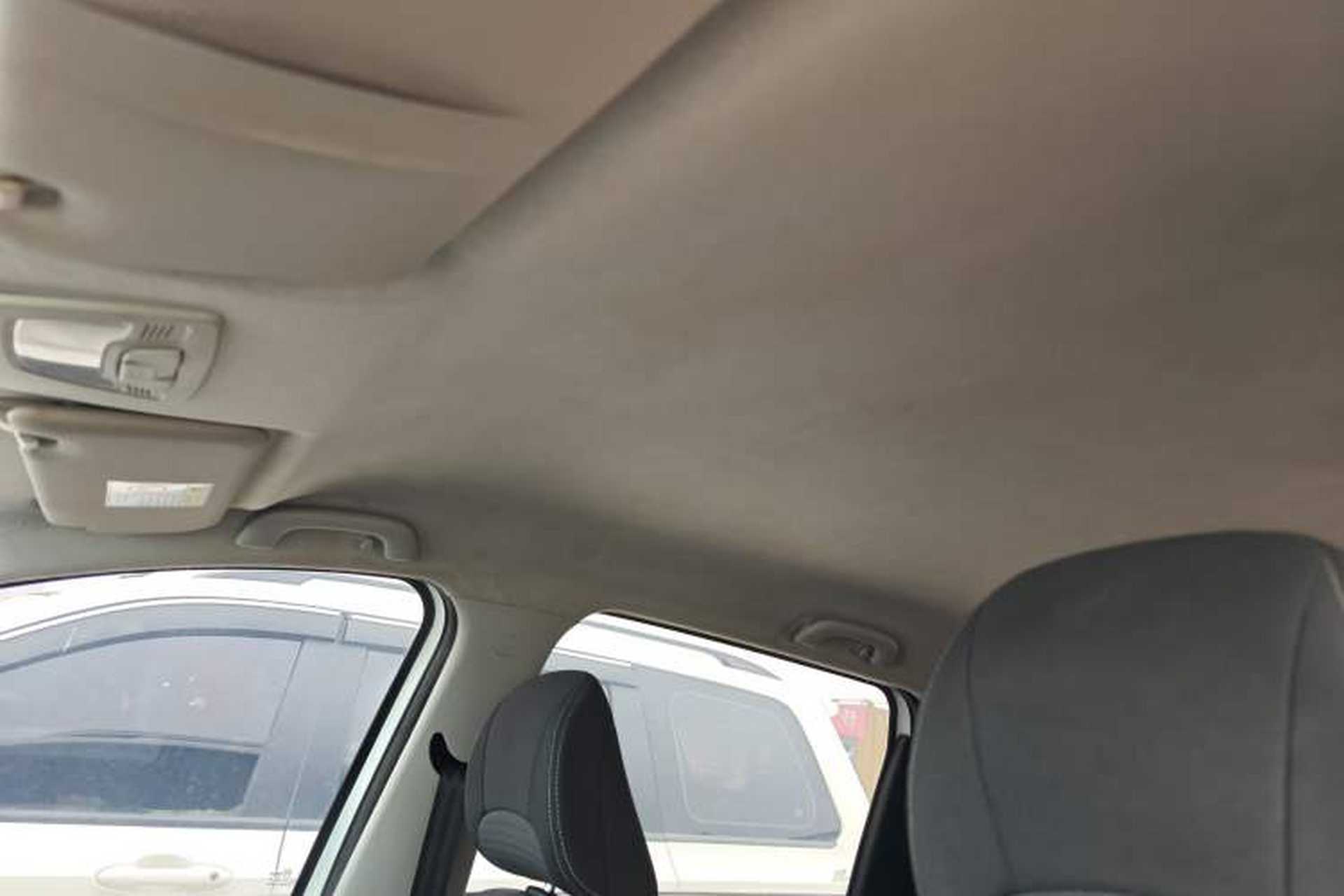 Used Baojun 730 2021 1.5L Manual Fashion Version 7 Seats Headliner