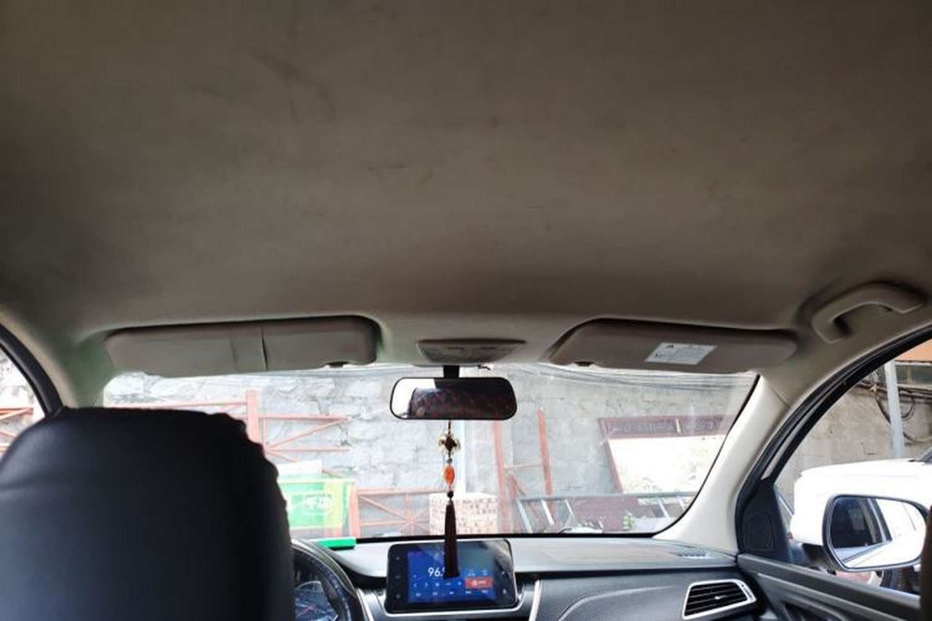 Used Baojun 730 2021 1.5L Manual Fashion Version 7 Seats Headliner