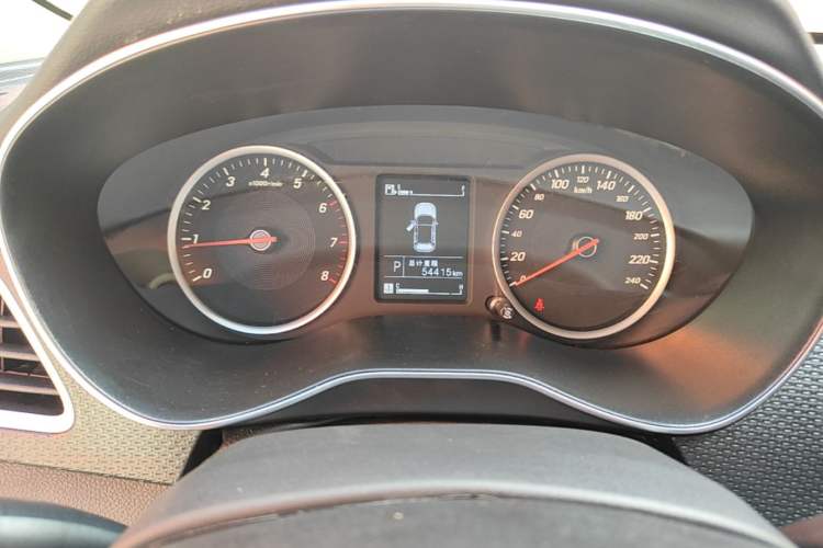 Used Baojun 730 2021 1.5T CVT Fashion Version 7 Seats Instrument Cluster