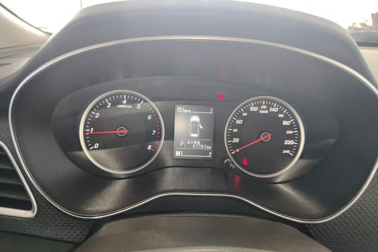 Used Baojun 730 2021 1.5T CVT Fashion Version 7 Seats Instrument Cluster