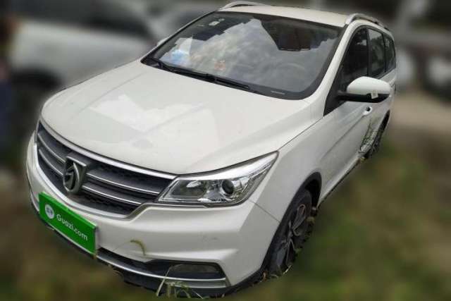 Used Baojun 730 2021 1.5L Manual Fashion Version 7 Seats