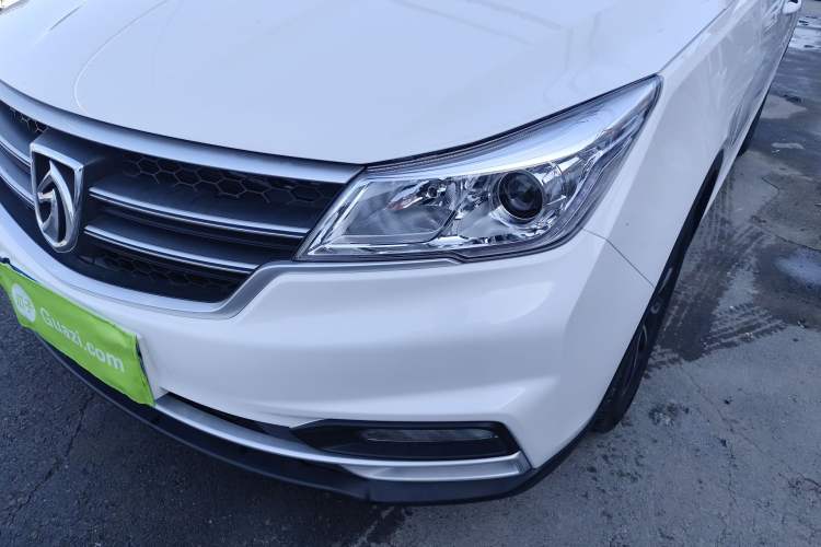 Used Baojun 730 2021 1.5T CVT Fashion Version 7 Seats Left Front Headlight