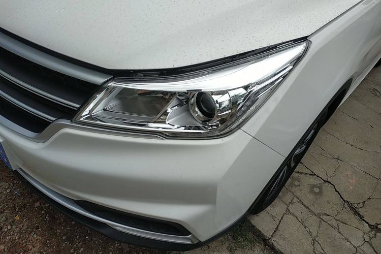 Used Baojun 730 2021 1.5T Manual Fashion Version 7 Seats Left Front Headlight