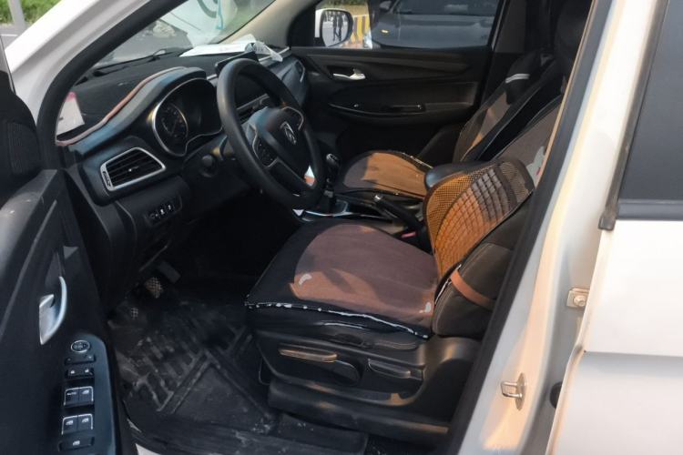 Used Baojun 730 2021 1.5L Manual Fashion Version 7 Seats Left Front Seat