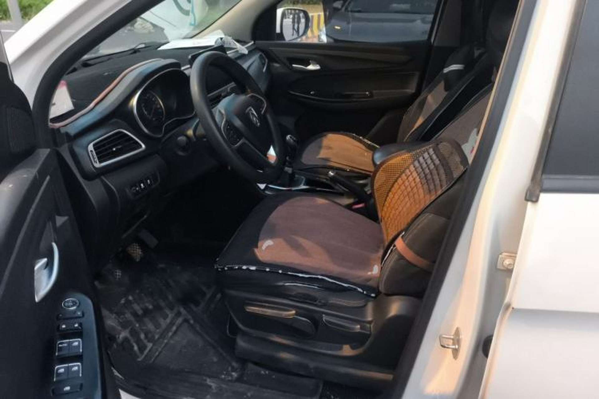 Used Baojun 730 2021 1.5L Manual Fashion Version 7 Seats Left Front Seat
