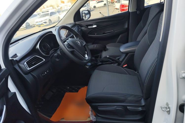 Used Baojun 730 2021 1.5T CVT Fashion Version 7 Seats Left Front Seat