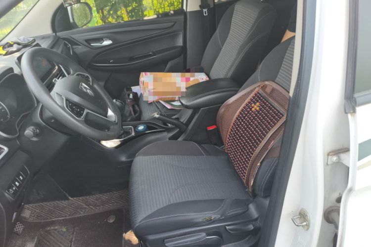 Used Baojun 730 2021 1.5L Manual Fashion Version 7 Seats Left Front Seat