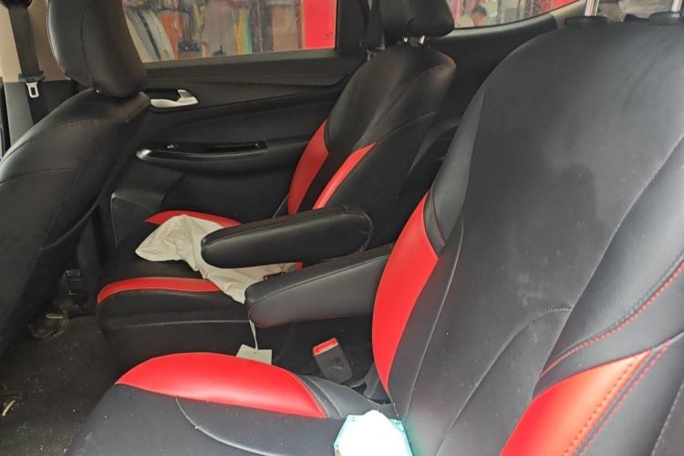 Used Baojun 730 2021 1.5L Manual Fashion Version 7 Seats Left Rear Seat