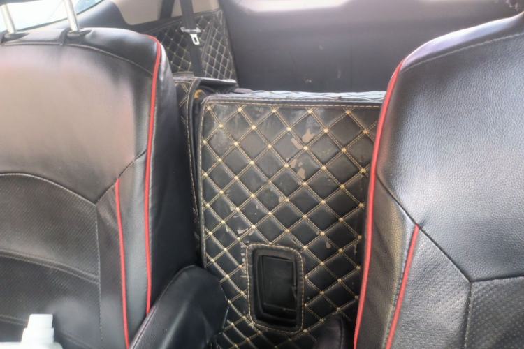 Used Baojun 730 2021 1.5L Manual Fashion Version 7 Seats Left Rear Seat