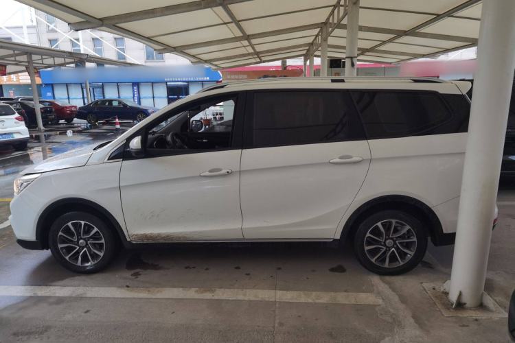 Used Baojun 730 2021 1.5T CVT Fashion Version 7 Seats Left Side