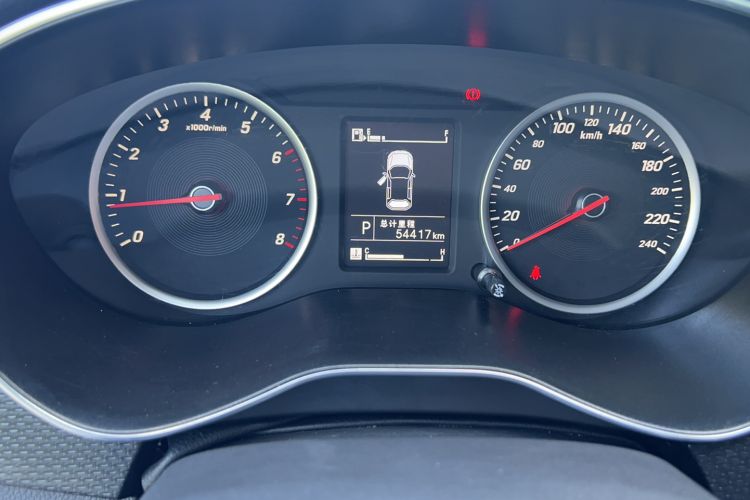 Used Baojun 730 2021 1.5T CVT Fashion Version 7 Seats Odometer Close Up